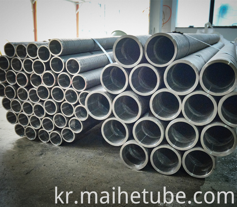 Titanium Alloy Seamless Pipe